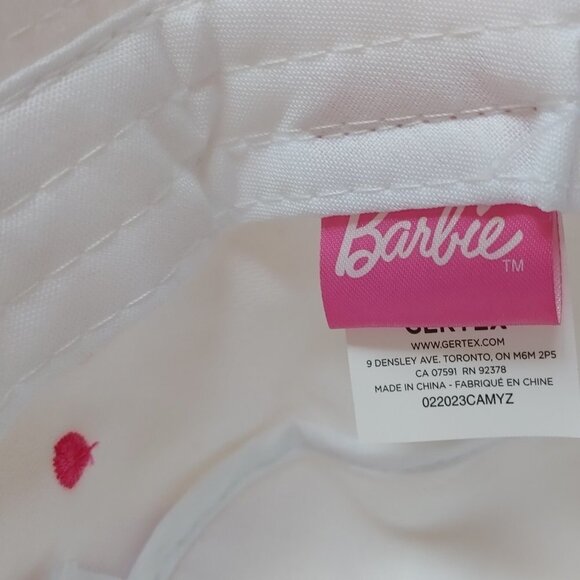 FUN Barbie Bucket Hat Girls 4-6x BARBIE MOVIE Barbie Core BNWT - Picture 3 of 7